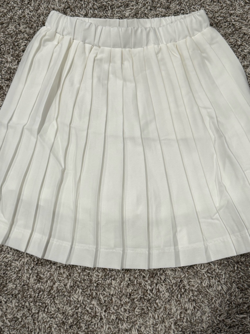 Girls' White Pleated Skirt with Elastic Waistband